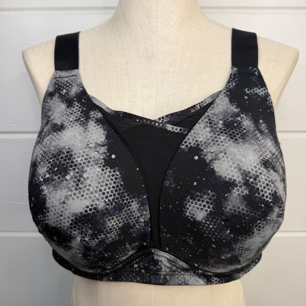 Livi Active Lane Bryant High Impact Wireless Sports Bra 46D Black Galaxy